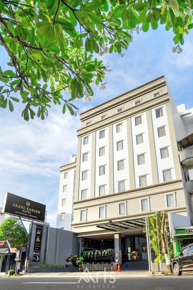 Grand Kangen Hotel Urip Sumoharjo Yogyakarta Esterno foto
