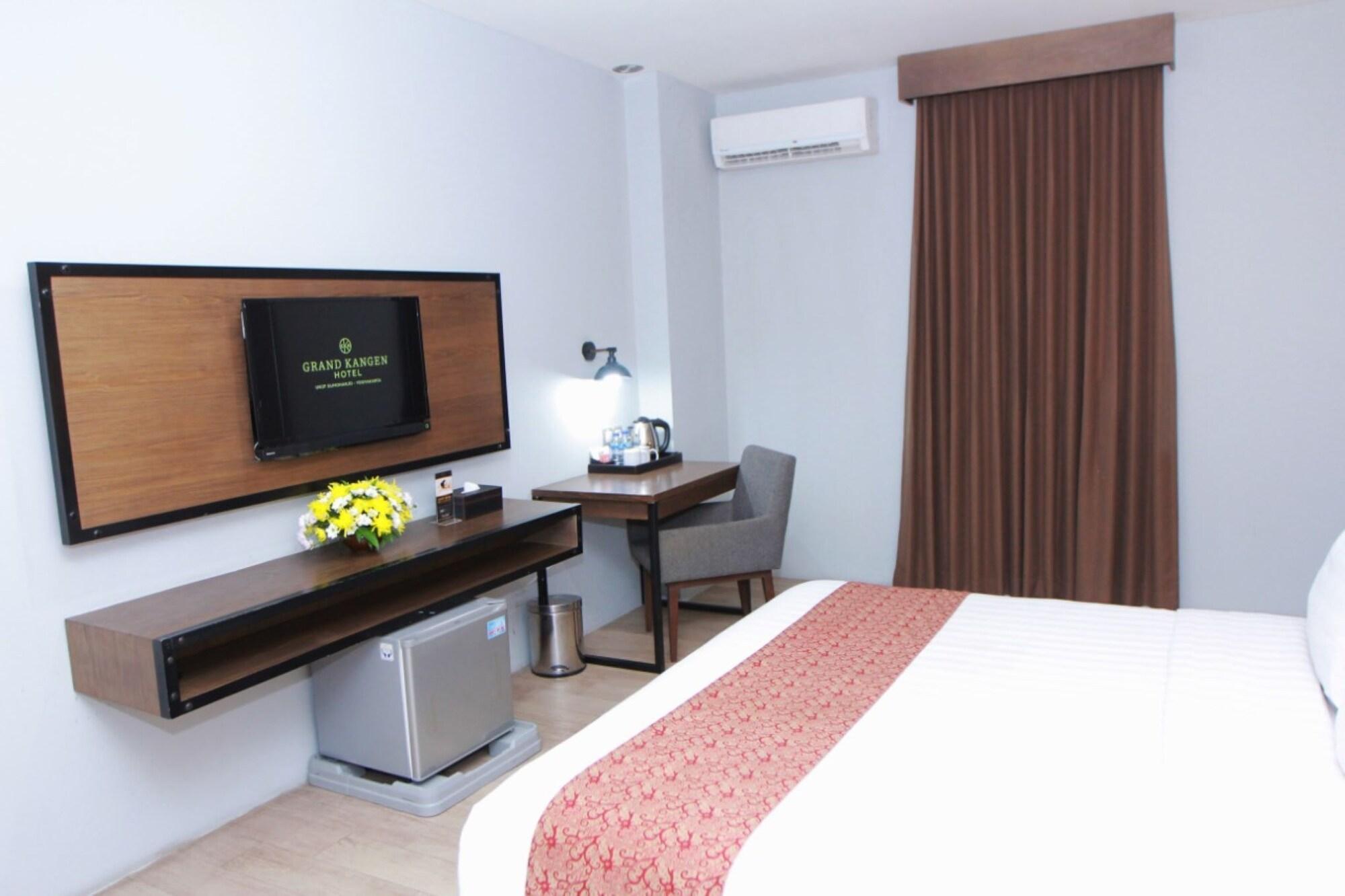 Grand Kangen Hotel Urip Sumoharjo Yogyakarta Esterno foto