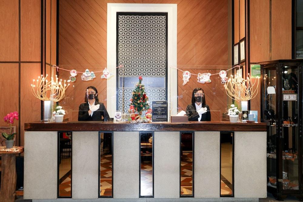 Grand Kangen Hotel Urip Sumoharjo Yogyakarta Esterno foto