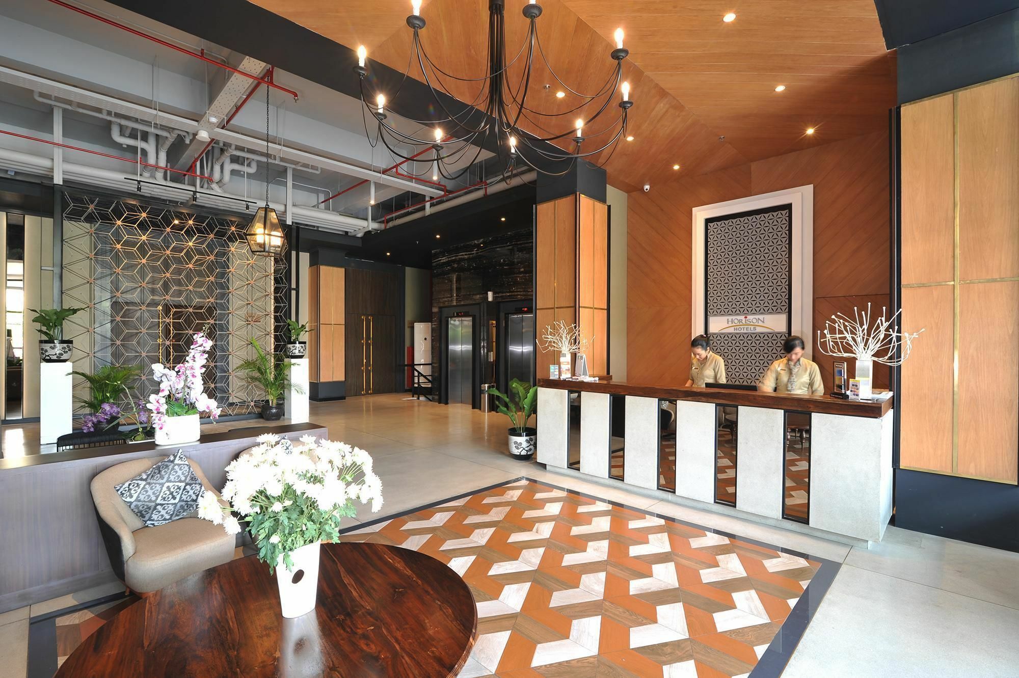 Grand Kangen Hotel Urip Sumoharjo Yogyakarta Esterno foto